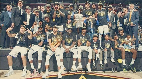 欧冠联赛阶段第5轮 利物浦 1-4 PSV埃因霍温（欧冠第5轮：利物浦1-4不敌PSV埃因霍温）