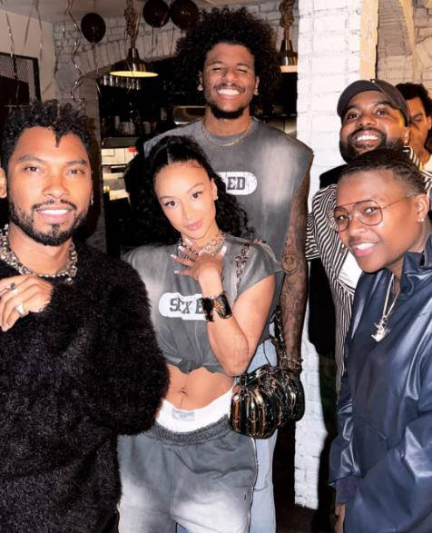 王励勤升任3天遭围攻，呼吁理性追星，极端球迷为何反目？（王励勤上任三日成舆论焦点：呼吁理性追星，极端粉丝为何转向？）