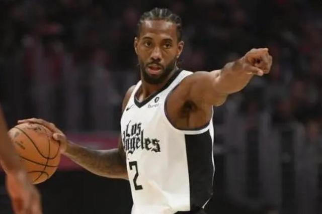 国际米兰vs科莫：劳塔罗-马丁内斯、恰尔汗奥卢首发，莫拉塔、尼科-帕斯出战（国际米兰迎战科莫：劳塔罗、恰尔汗奥卢先发，莫拉塔与尼科·帕斯出场）