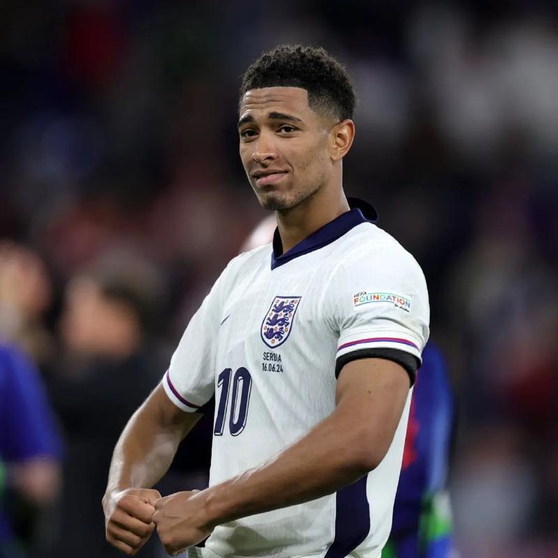 若昂-佩德罗选巴西五人队：大罗、内马尔、卡塞米罗在列（若昂-佩德罗评选巴西五人制阵容：罗纳尔多、内马尔、卡塞米罗入选）