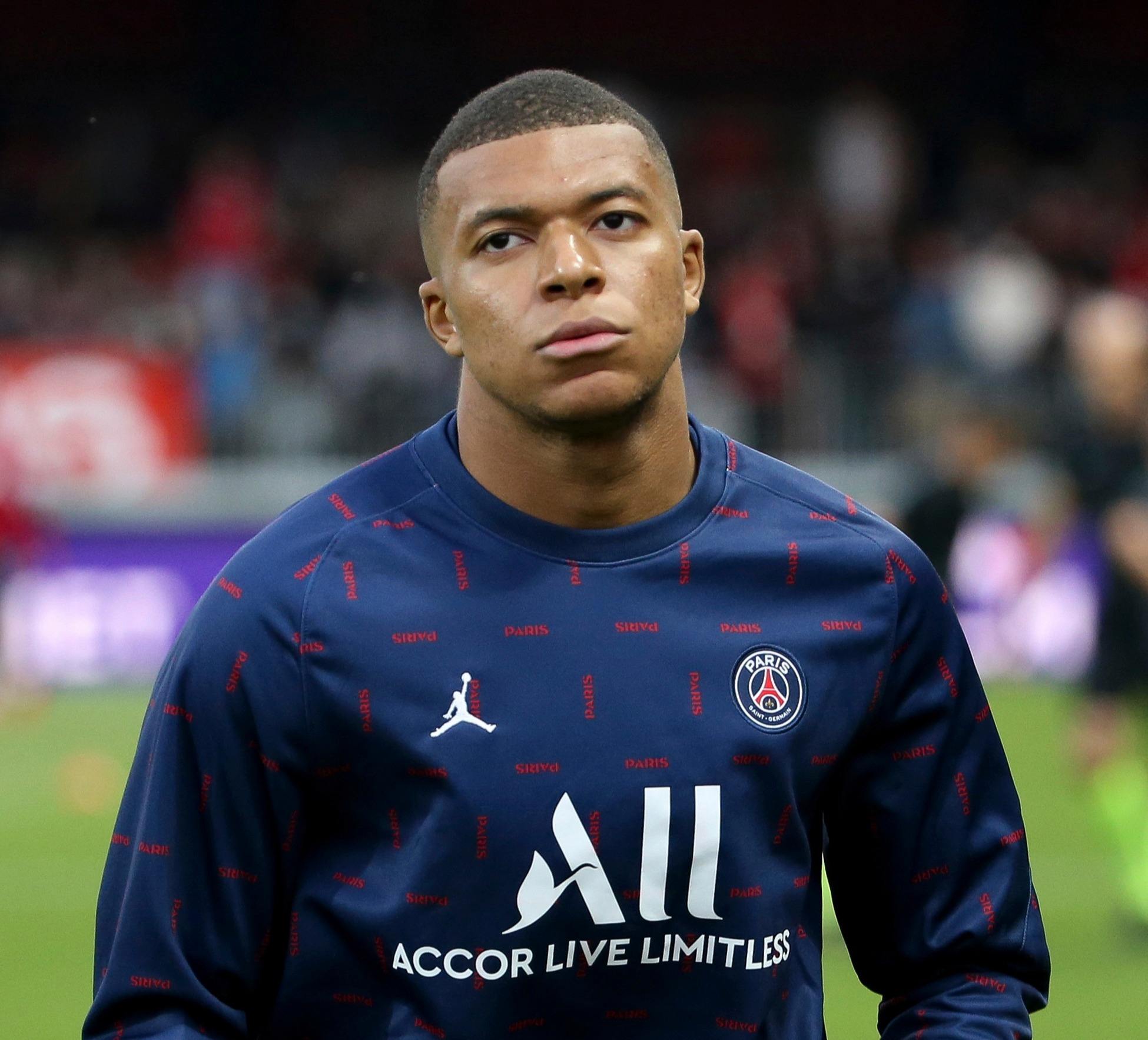 埃迪-豪：俱乐部在处理伊萨克的事，我通过媒体知道他在皇社（埃迪-豪：伊萨克事宜由俱乐部跟进，我也是从媒体得知他在皇社）