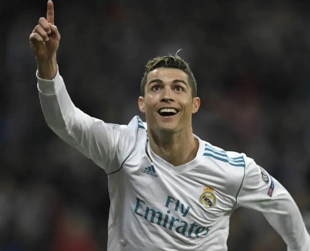 懂球帝中超MVP｜萨里奇：我会竭尽所能回馈球迷（懂球帝中超MVP｜萨里奇：将以全力回报球迷的支持）