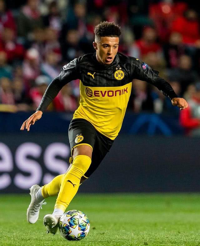 前12居然没有罗哥的名场面，按理来说哪怕硬投，凭...（前12竟无罗哥名场面，照理说就算硬投也该占一席吧）