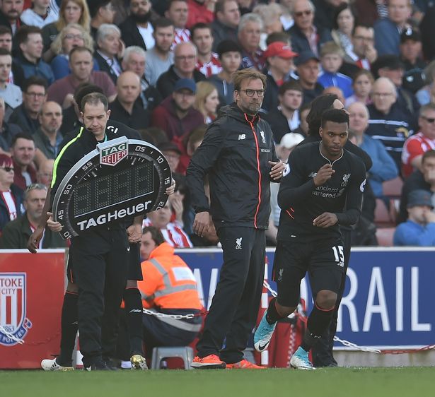 热那亚2-1逆转维罗纳，托斯比建功，洛伦佐-科隆博破门