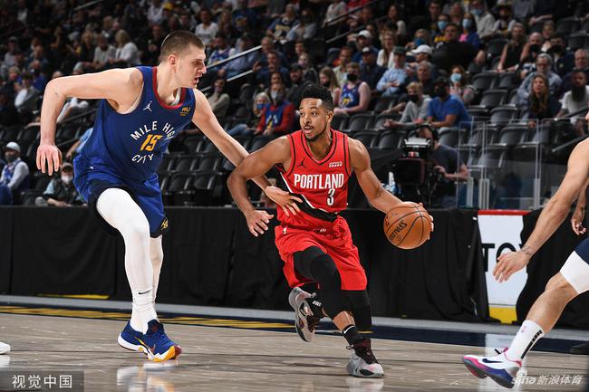 更加深了双 更加深了双